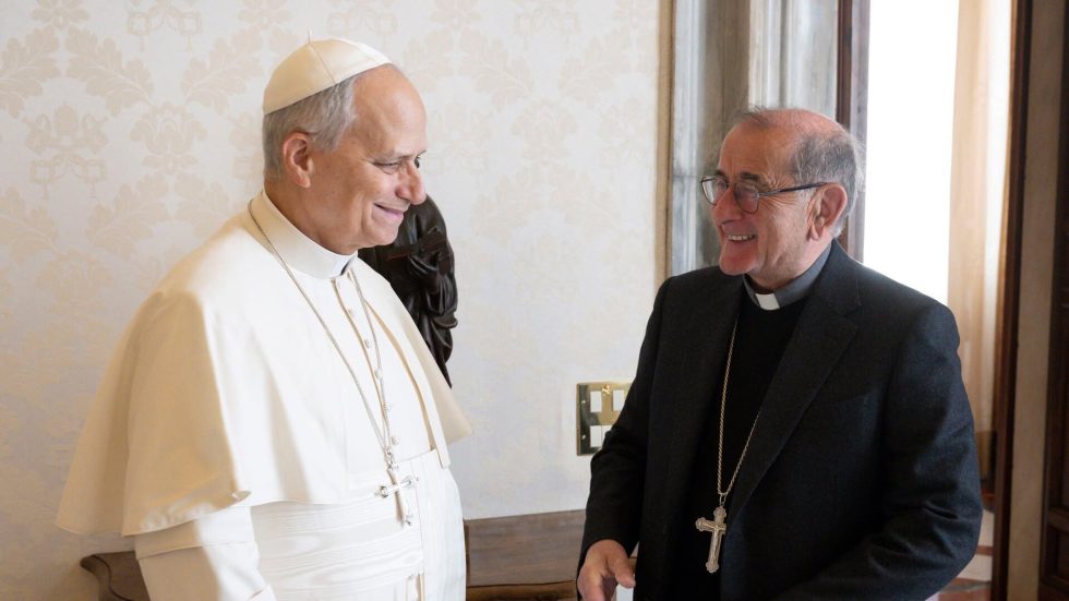 Nunc pro tunc. La diocesi di Milano sarà guidata ancora per un anno da mons. Delpini